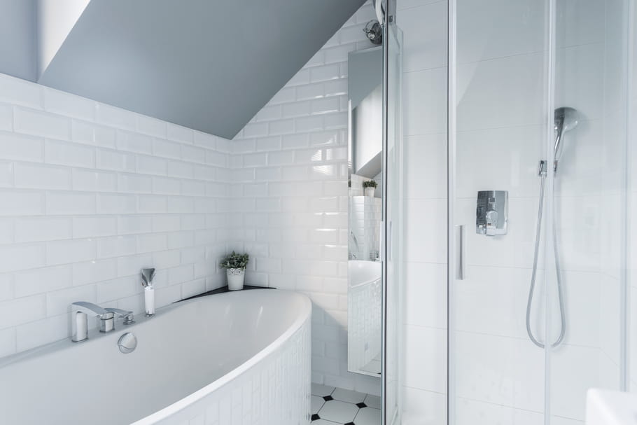 Rénovation de salle de bains : idées et conseils pour un projet réussi