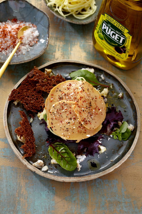 Foie gras au chou blanc et riz soufflé