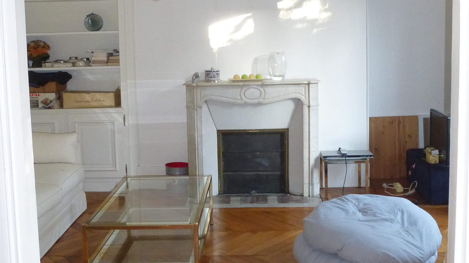 Cheminée et niche avant