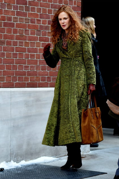 FLOP&nbsp;: Nicole Kidman en manteau vert XXL