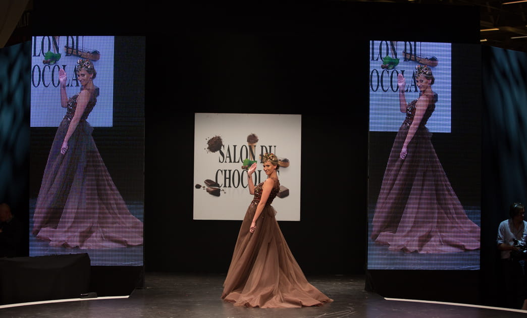 Le look de Tatiana Golovin au d&eacute;fil&eacute;