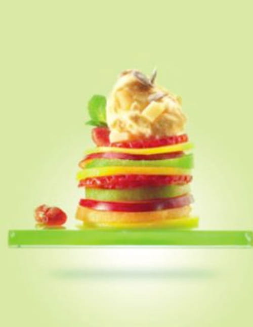 Carpaccio de fruits, crème fouettée de Beaufort et cucurma
