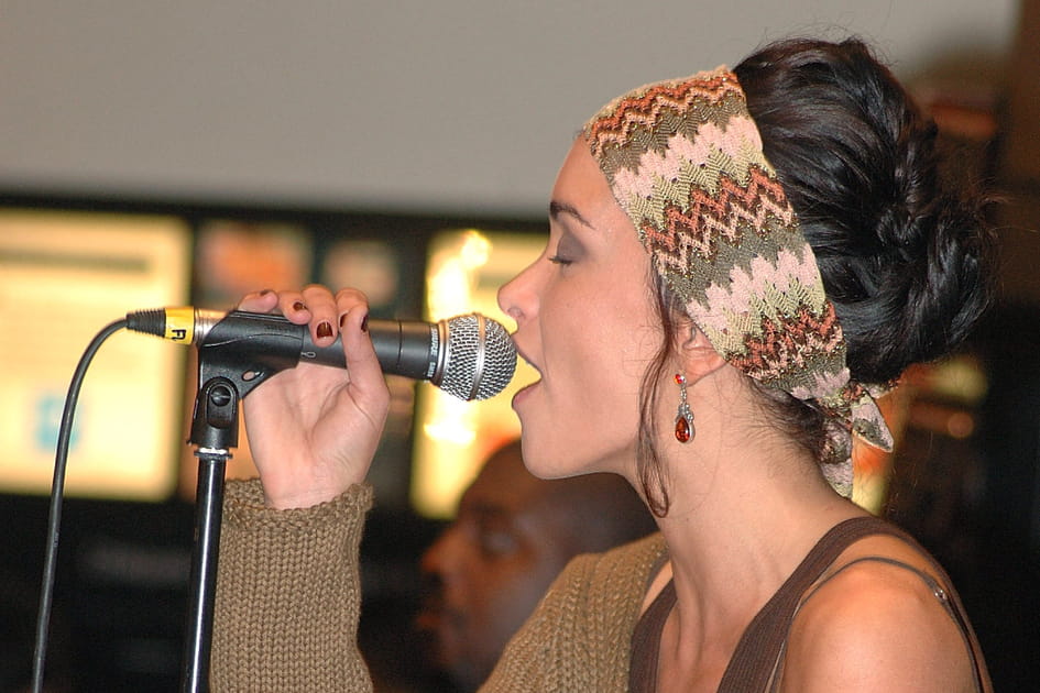 Le bandeau imprim&eacute; de Jenifer