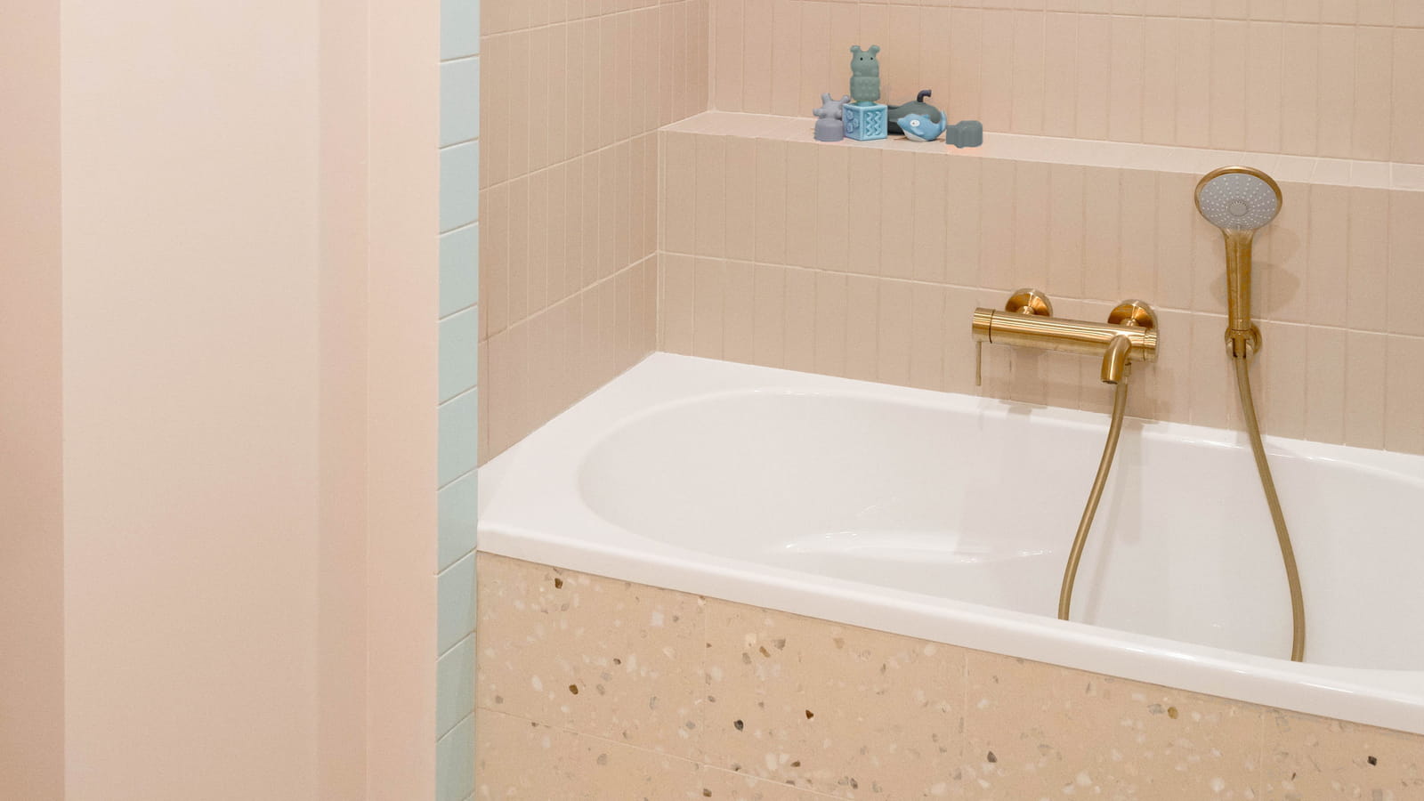 Salle de bains après