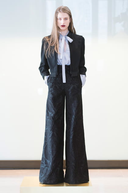 D&eacute;fil&eacute; Jill Stuart