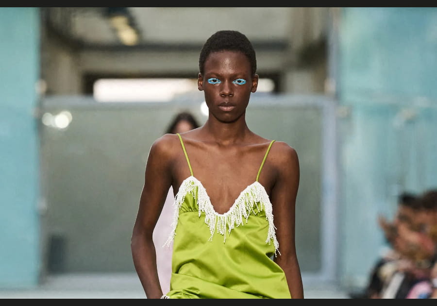 Les yeux n&eacute;ons de AZ Factory