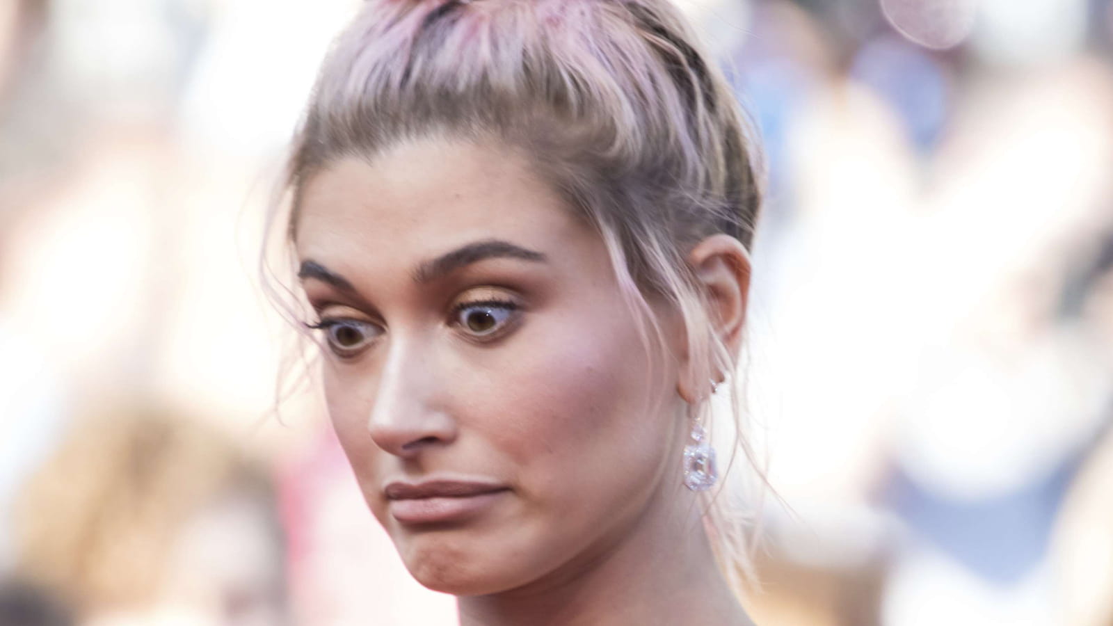 Hailey Baldwin 
