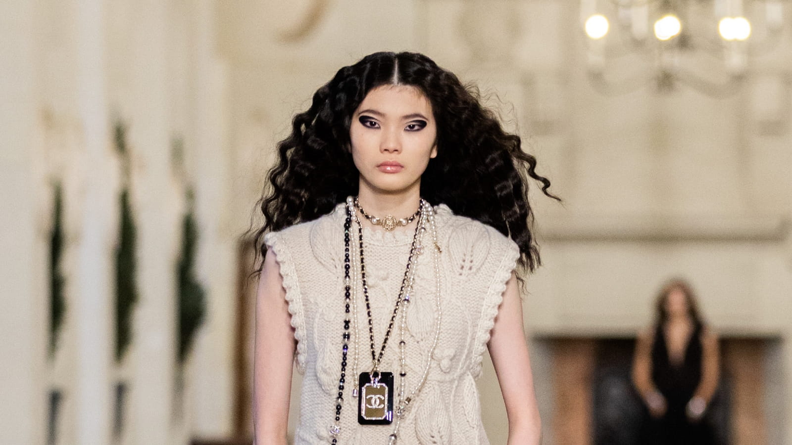 Look 35