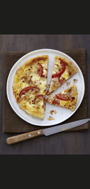 Quiche &agrave; la tomate, Carr&eacute; Frais et thon &agrave; la moutarde