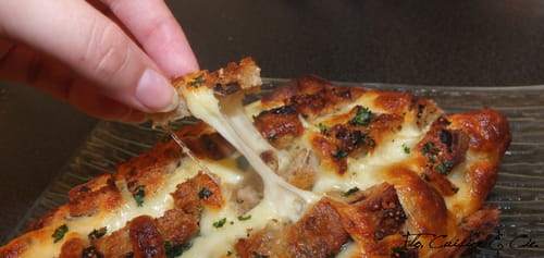 Pain apéritif Cheese and garlic Crack bread