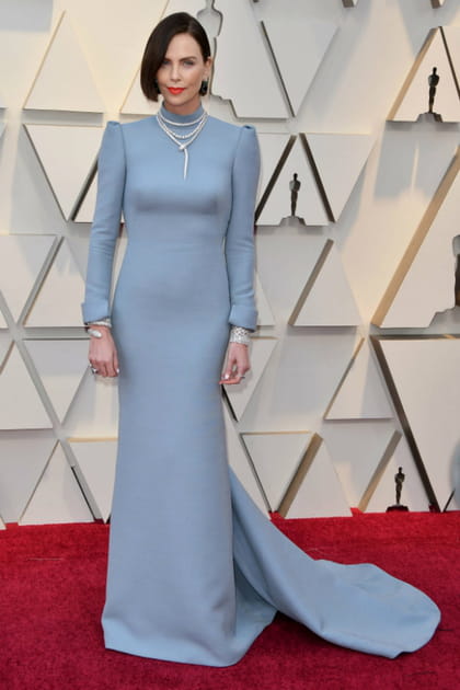 TOP : Charlize Theron en robe longue Christian Dior