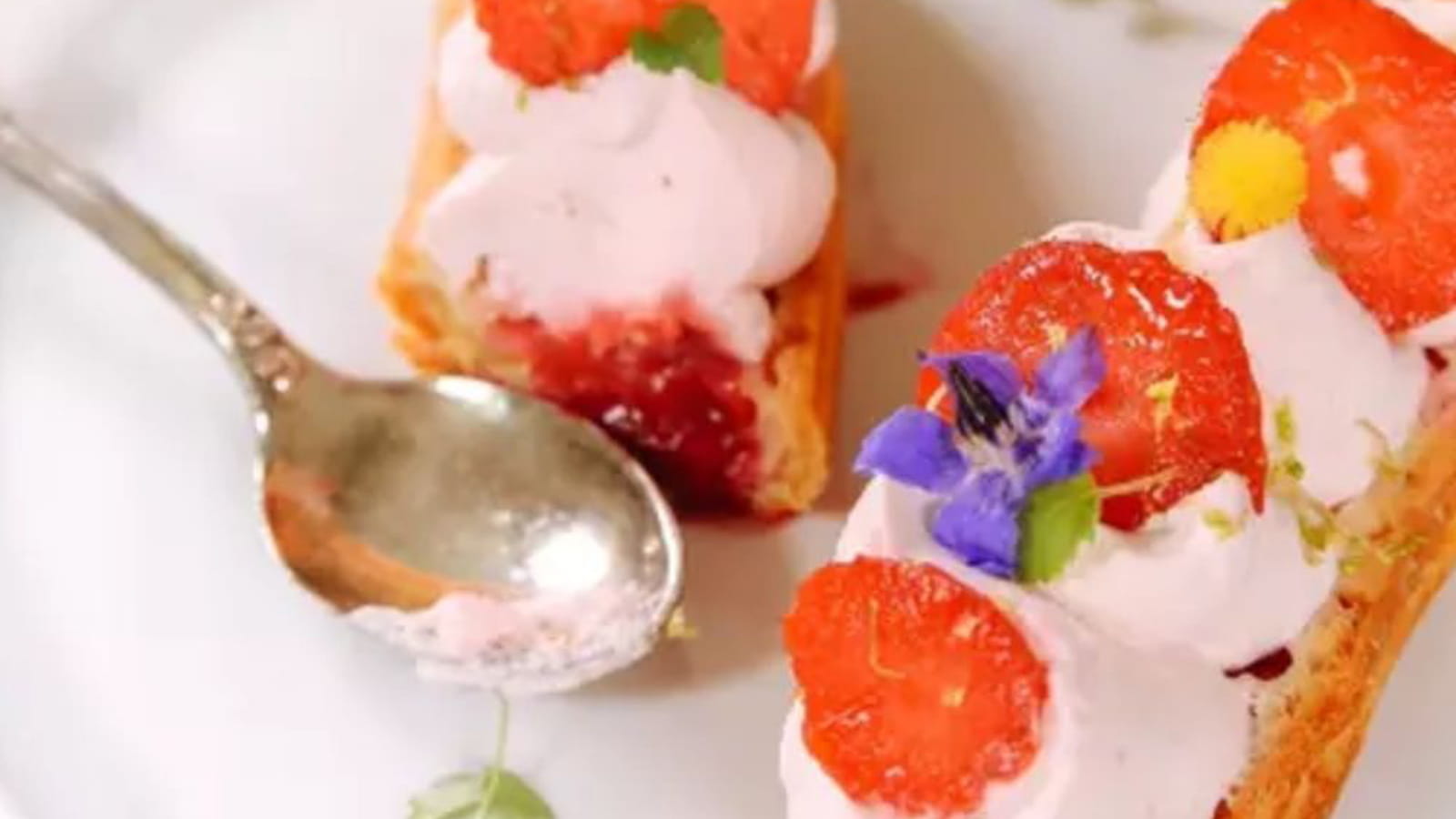 Éclairs de fraises d'été
