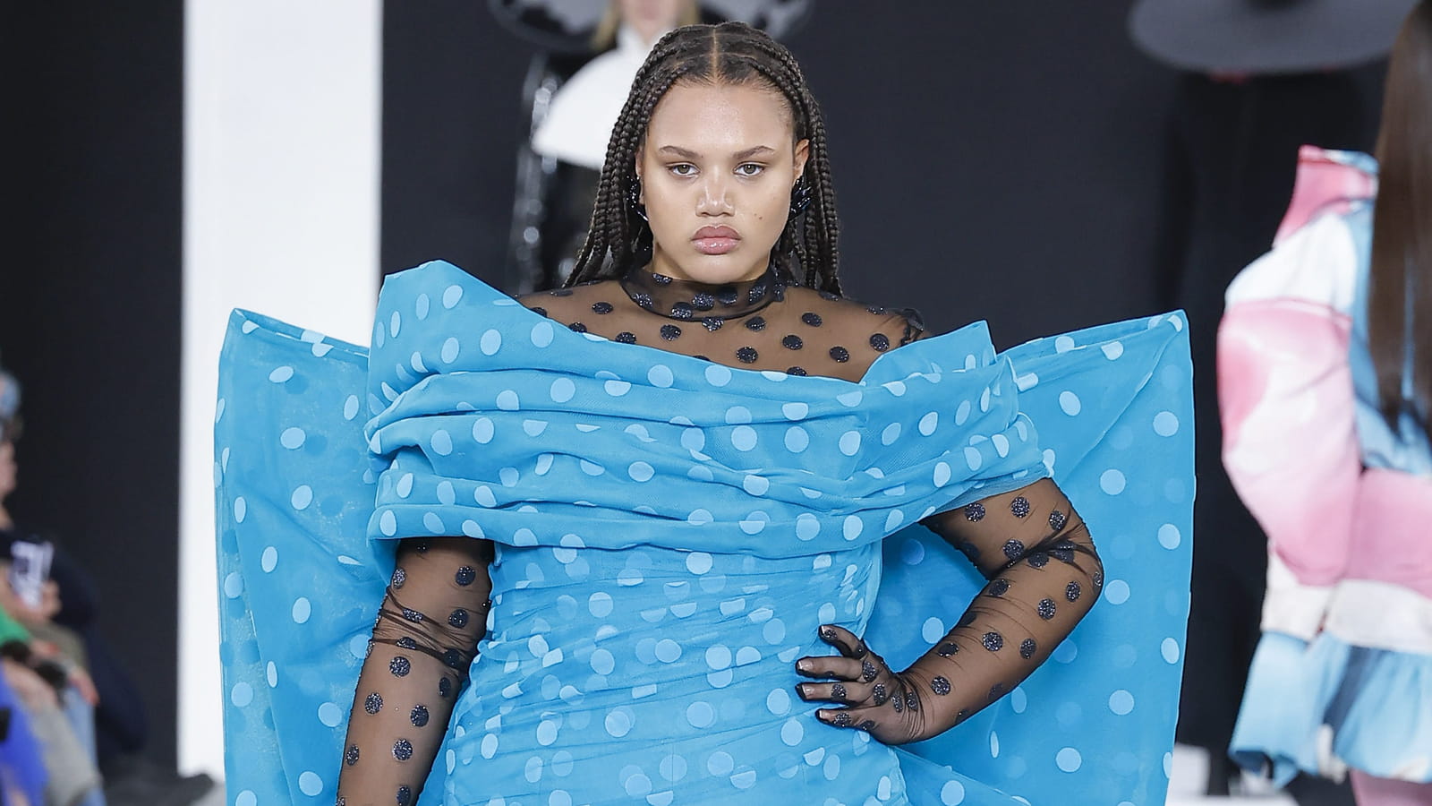 Look 8