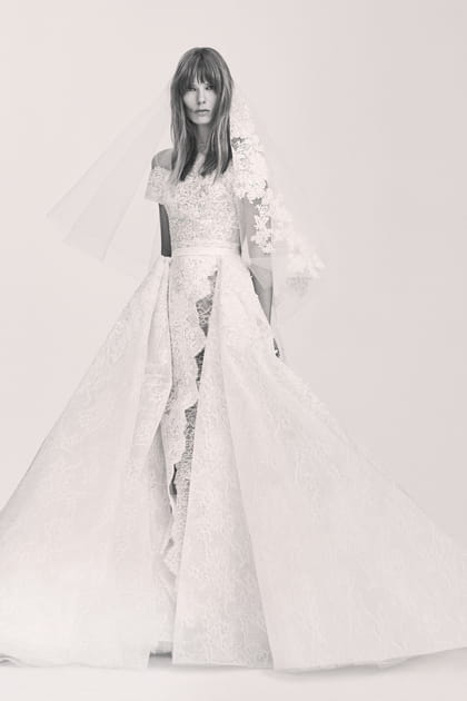 Une robe de mari&eacute;e unique