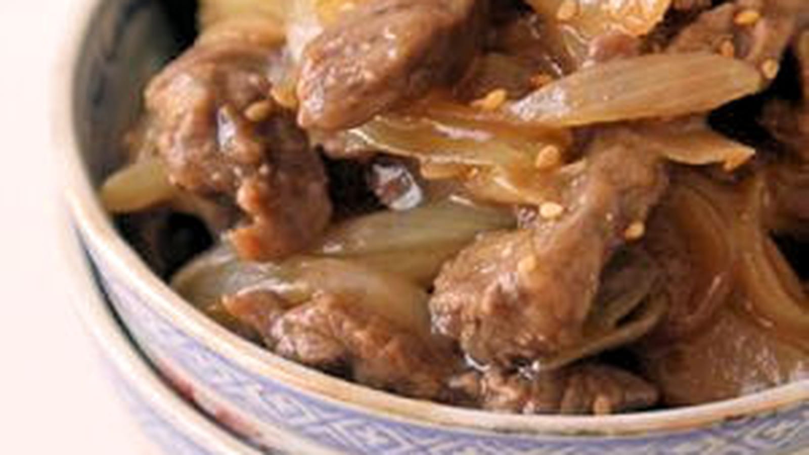 Boeuf aux oignons