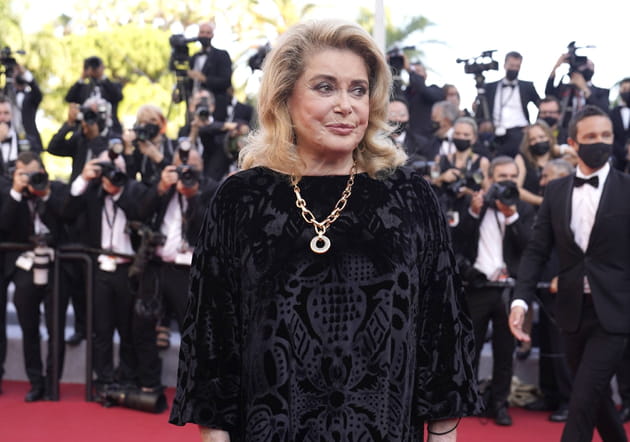 Catherine Deneuve, majestueuse