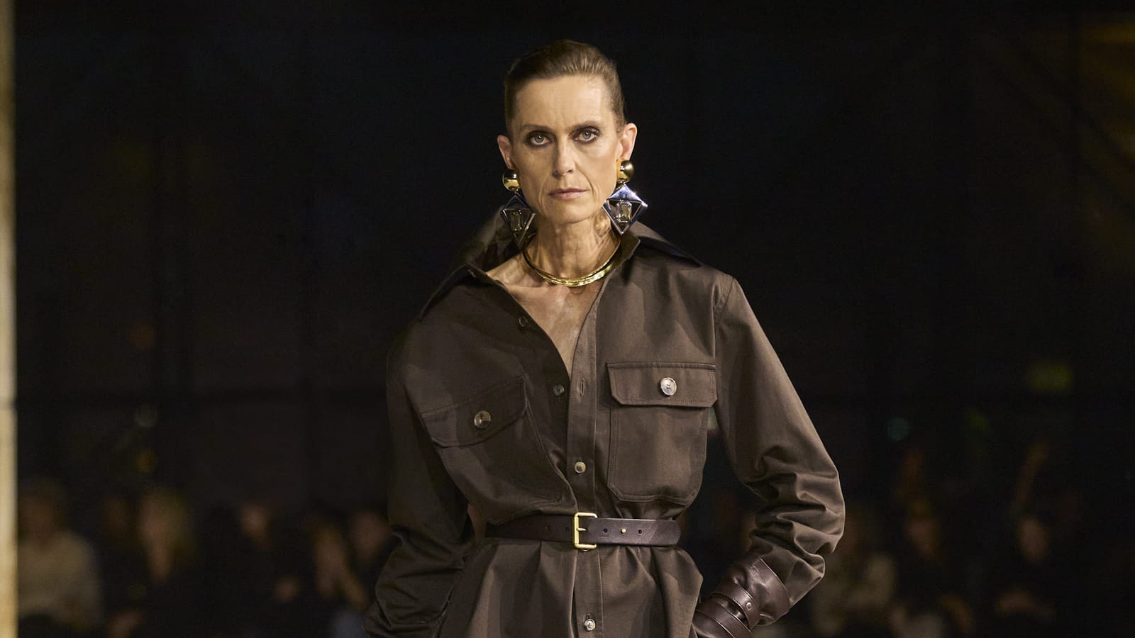 Look 24