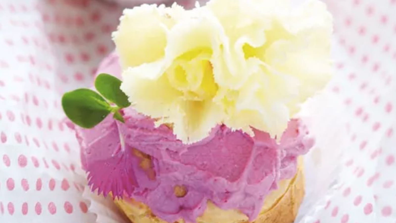 Cupcake à la tête de moine AOC