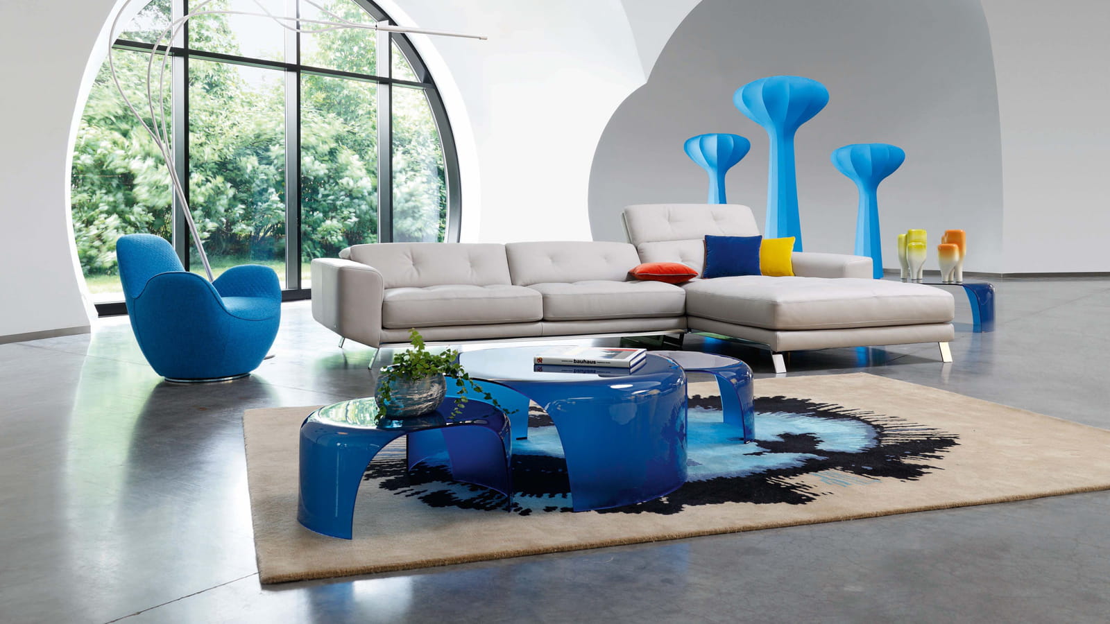 Table Joël Escalona pour Roche Bobois