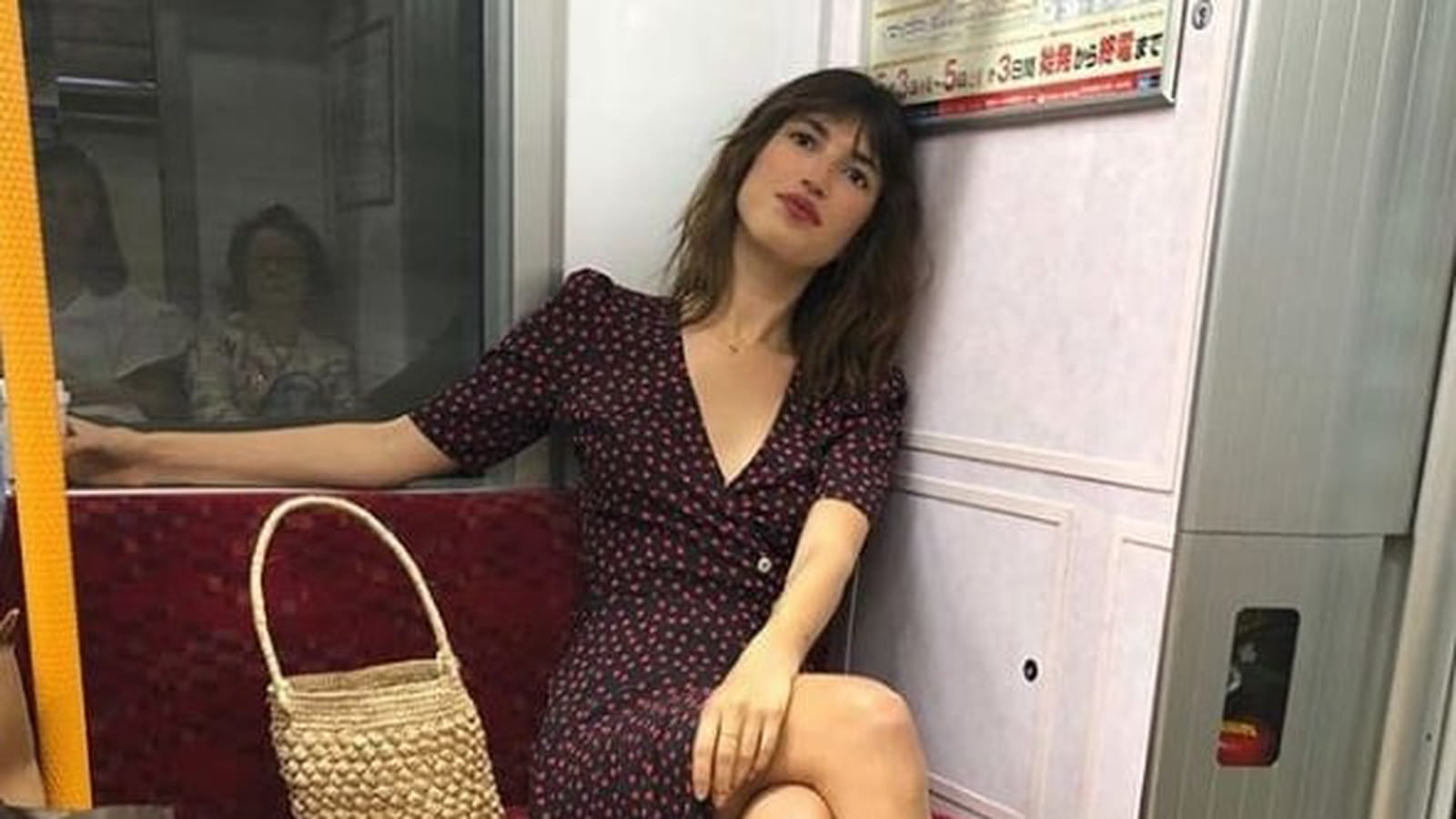 @jeannedamas
