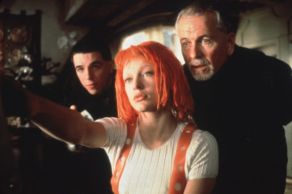 Le carr&eacute; orange de Milla Jovovich