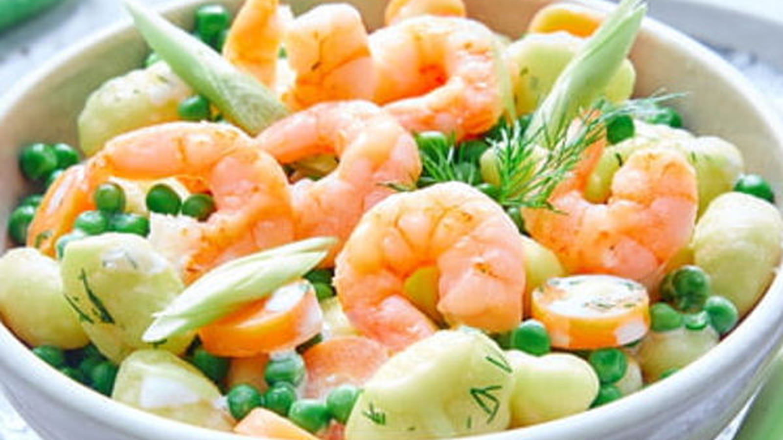 Crevettes, gnocchi, petit pois et gingembre