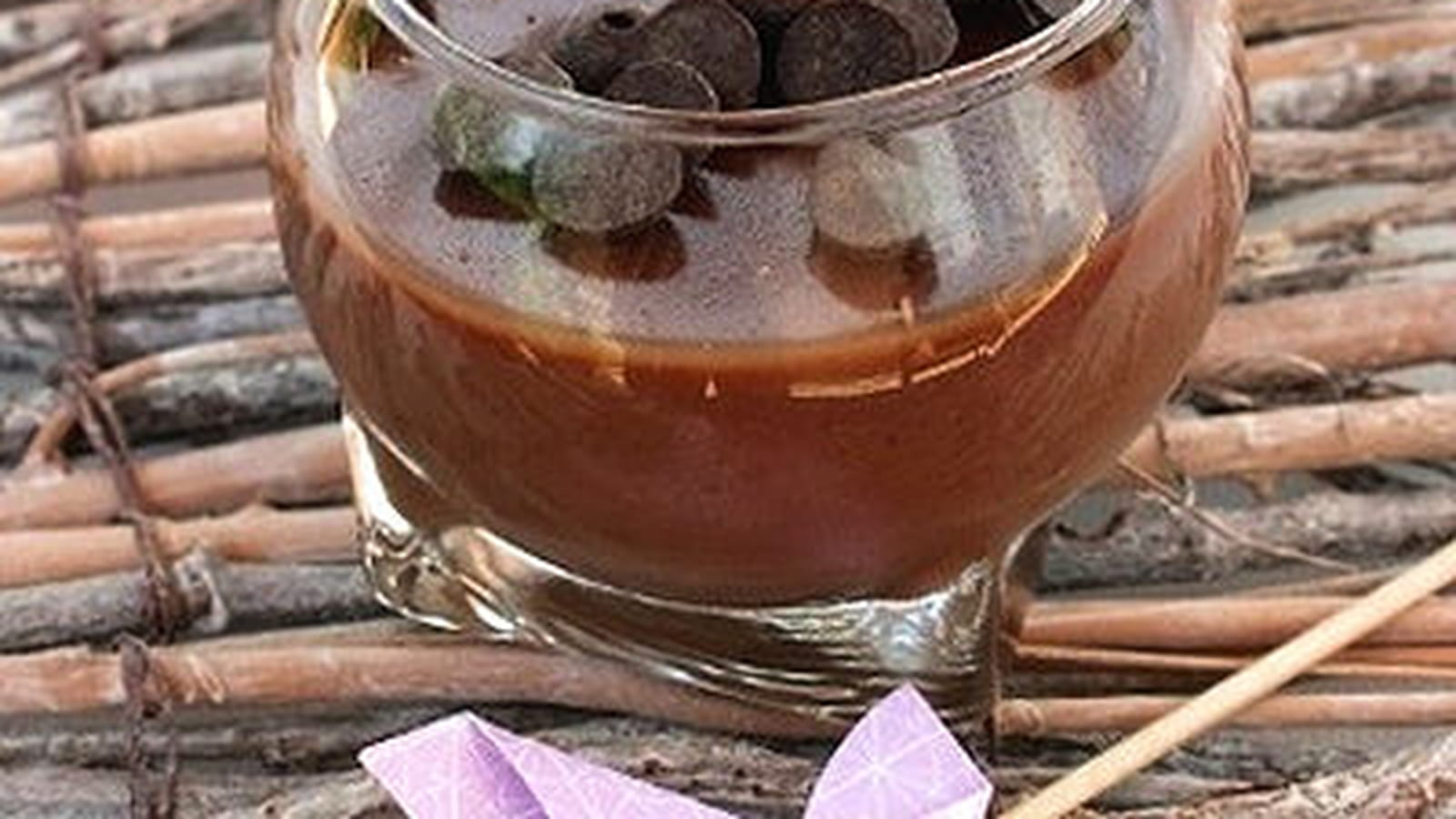 Crèmes au chocolat express, Bio, sans œufs, gluten, fruits à coque