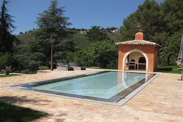 Une piscine fa&ccedil;on Pomp&eacute;i