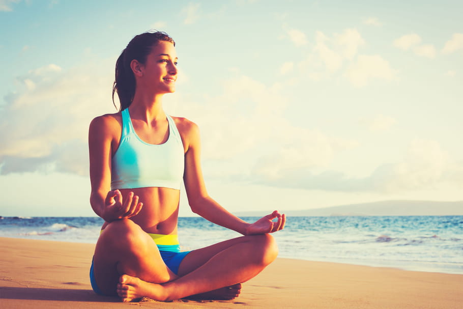 Yoga Iyengar : une méthode rigoureuse qui réaligne le corps