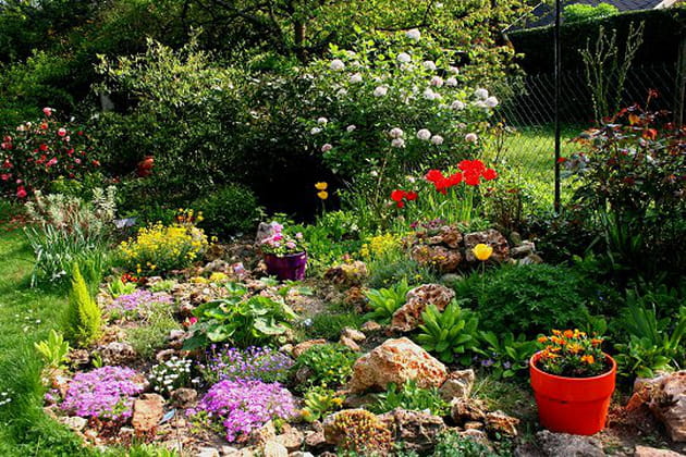 Une rocaille de r&eacute;cup&eacute;ration