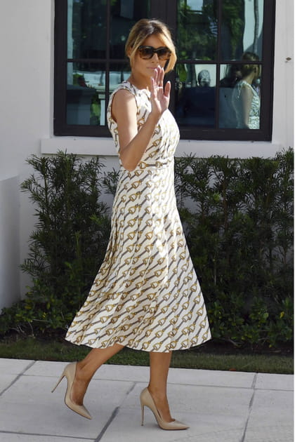 TOP : Melania Trump en robe imprimée