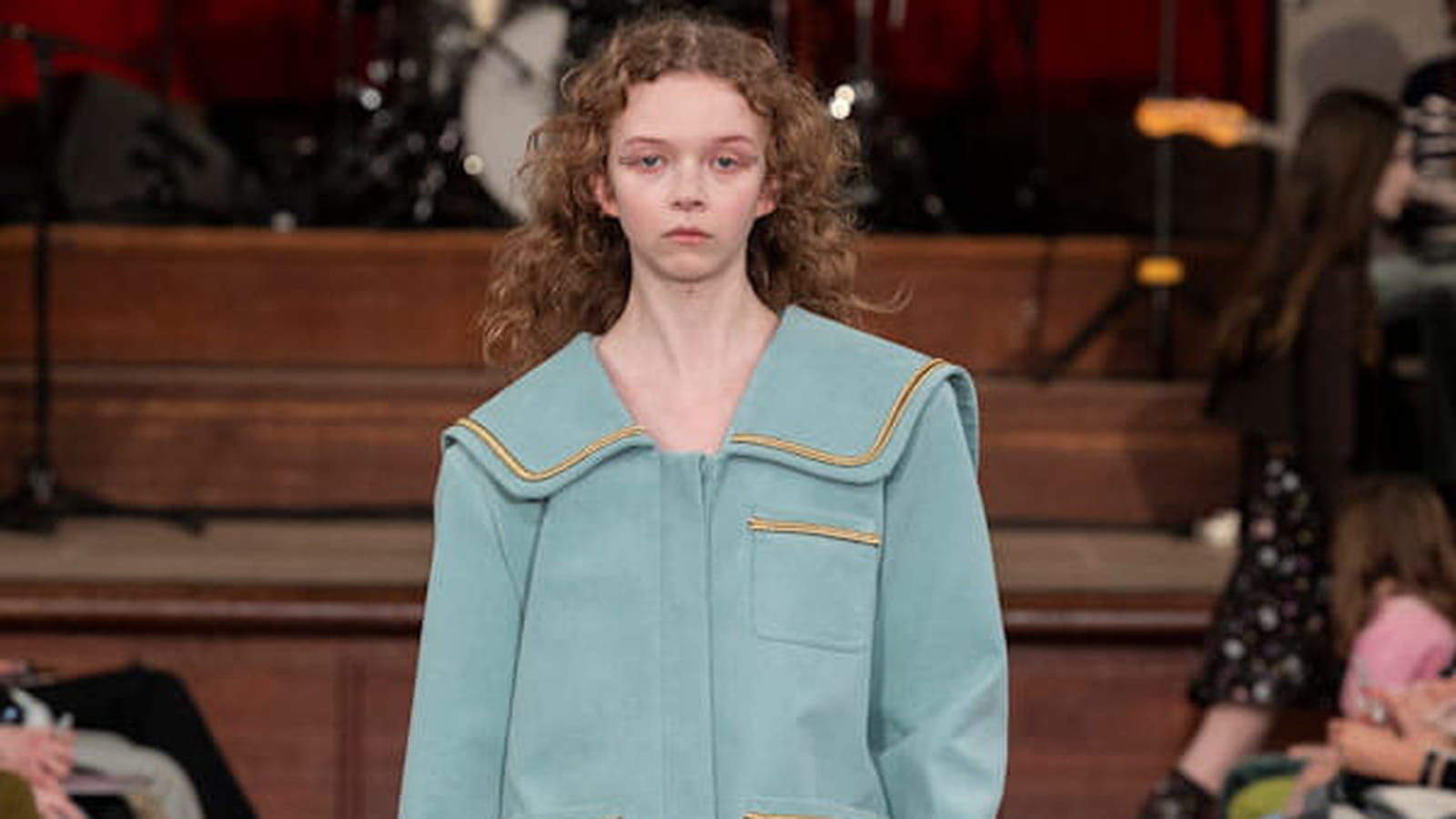 Look 33