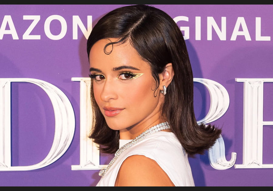 L'eye-liner jaune de Camila Cabello