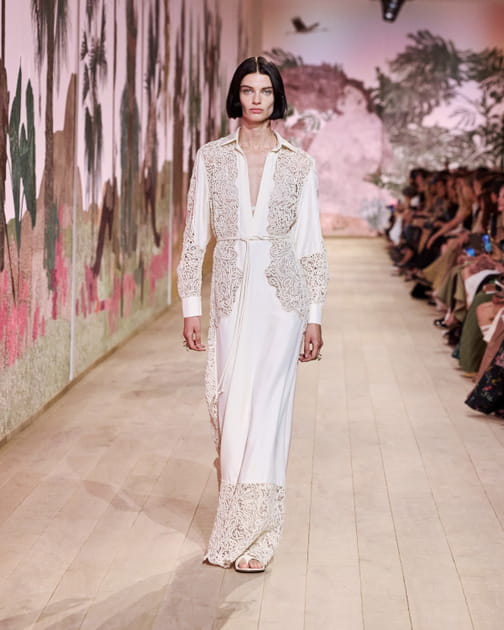 Look 16&nbsp;du d&eacute;fil&eacute; Dior haute couture automne-hiver 2023-2024