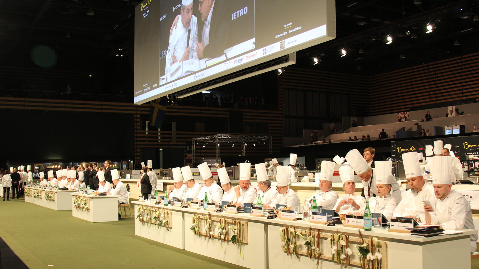 Le jury international prend place...