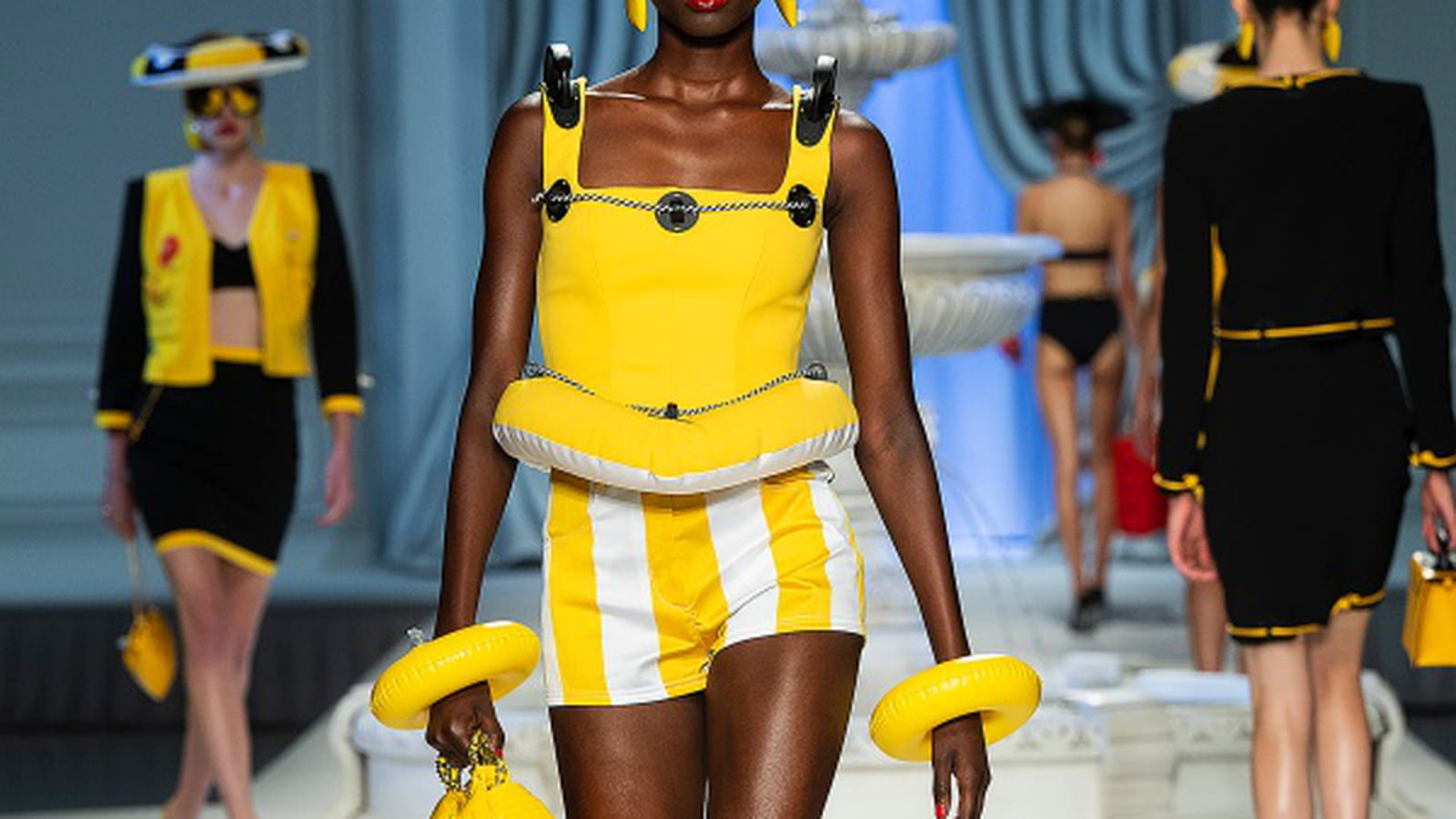 Look 23