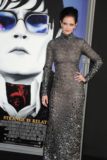 Eva Green en robe moulante transparente