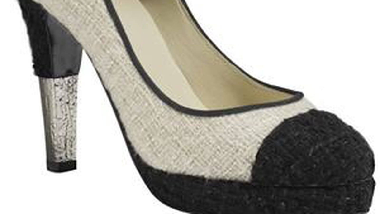 Escarpins bicolores de Chanel