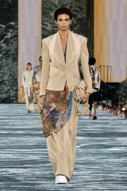Look 26 du défilé Balmain