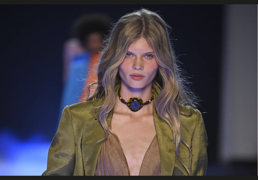 Les ondulations d'Alberta Ferretti