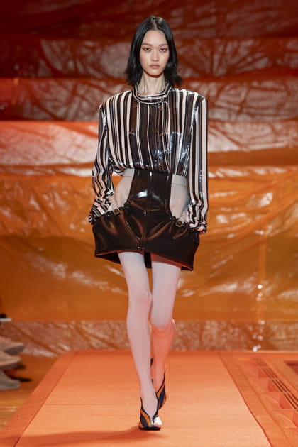 Look 25 du défilé Louis Vuitton printemps-été 2024