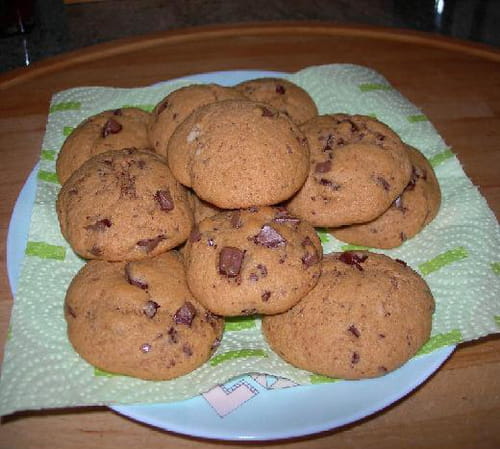 Cookies moelleux aux pépites de chocolat : la recette facile