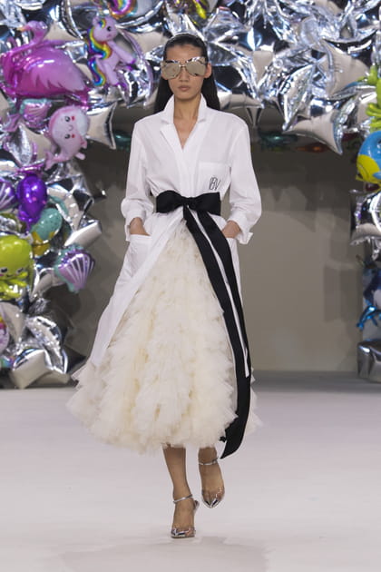 Look 53&nbsp;du d&eacute;fil&eacute; Giambattista Valli