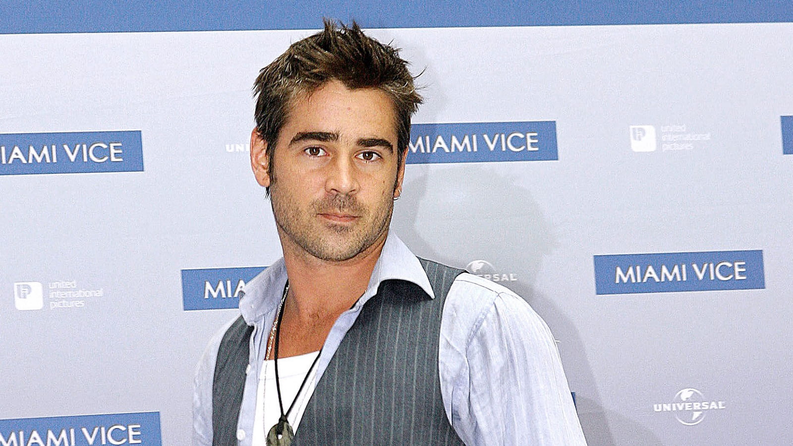 Colin Farrell, cheveux courts