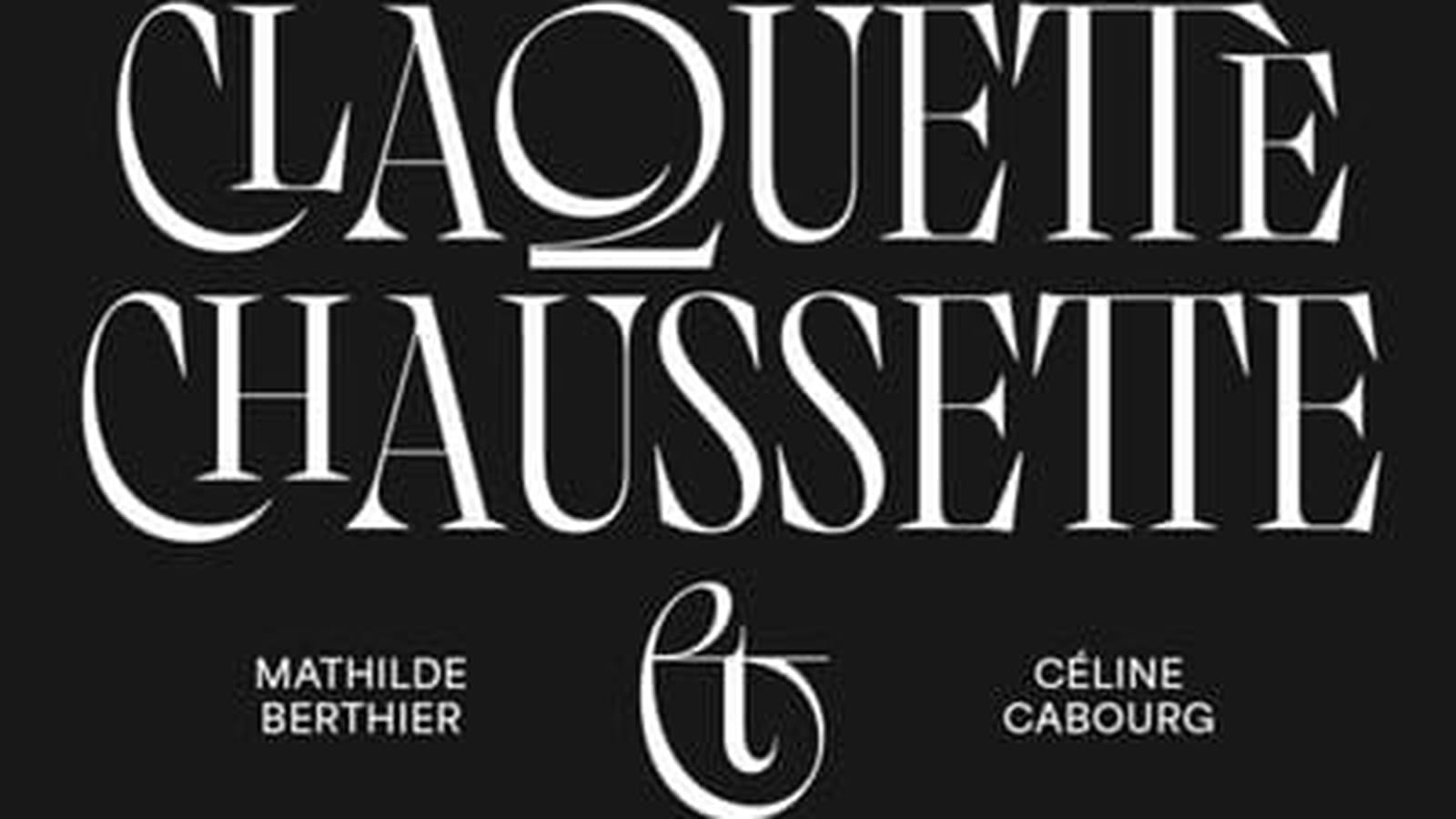 "Claquette-chaussette et corset"