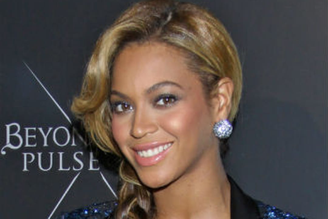 Flop : Beyoncé, en play-back pour Obama