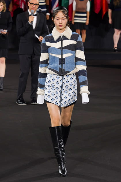 D&eacute;fil&eacute; Opening Ceremony