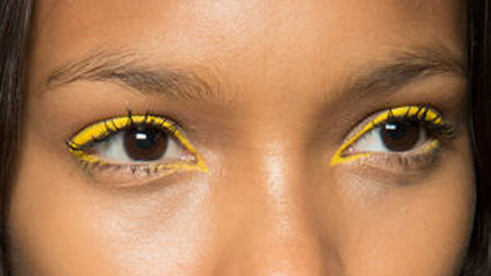 Le look beauté du défilé Kenzo