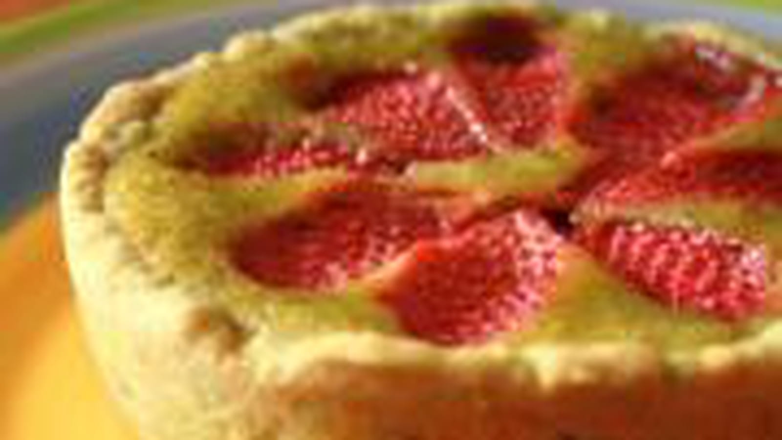 Tartelettes pistachées à la fraise gariguette