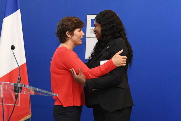 Laura Flessel et Roxana Maracineanu se passent le pouvoir